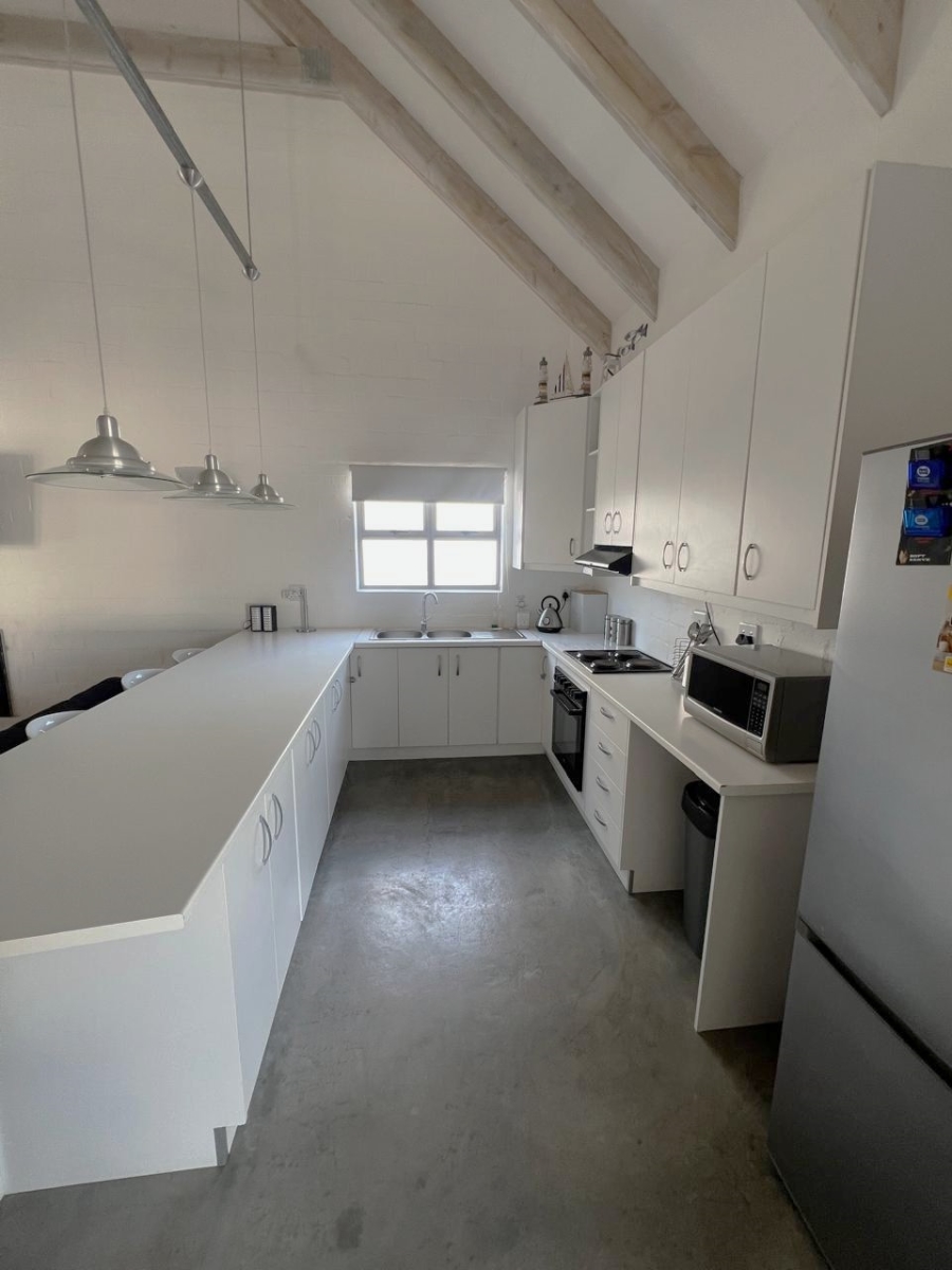 4 Bedroom Property for Sale in Golden Mile Western Cape